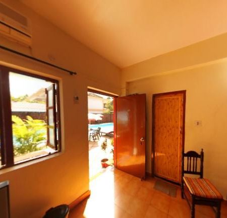 Hotel Germany Calangute Oda fotoğraf